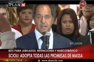 scioli-vale-todo-para-seducir-a-massa-2015-11-03