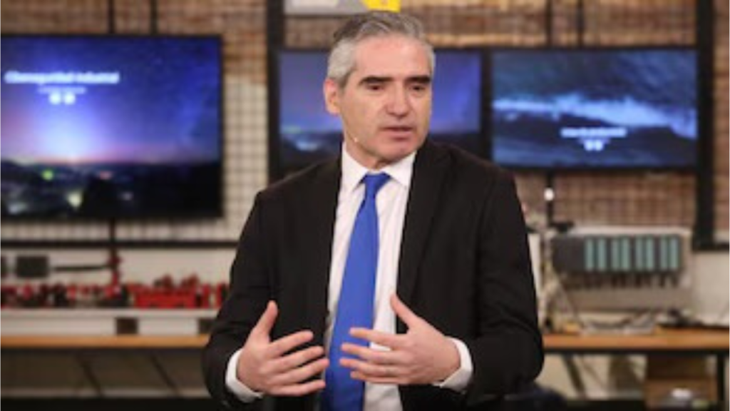 Roberto Arias, exsubsecretario de Ingresos Públicos, analiza el rumbo económico de Milei.